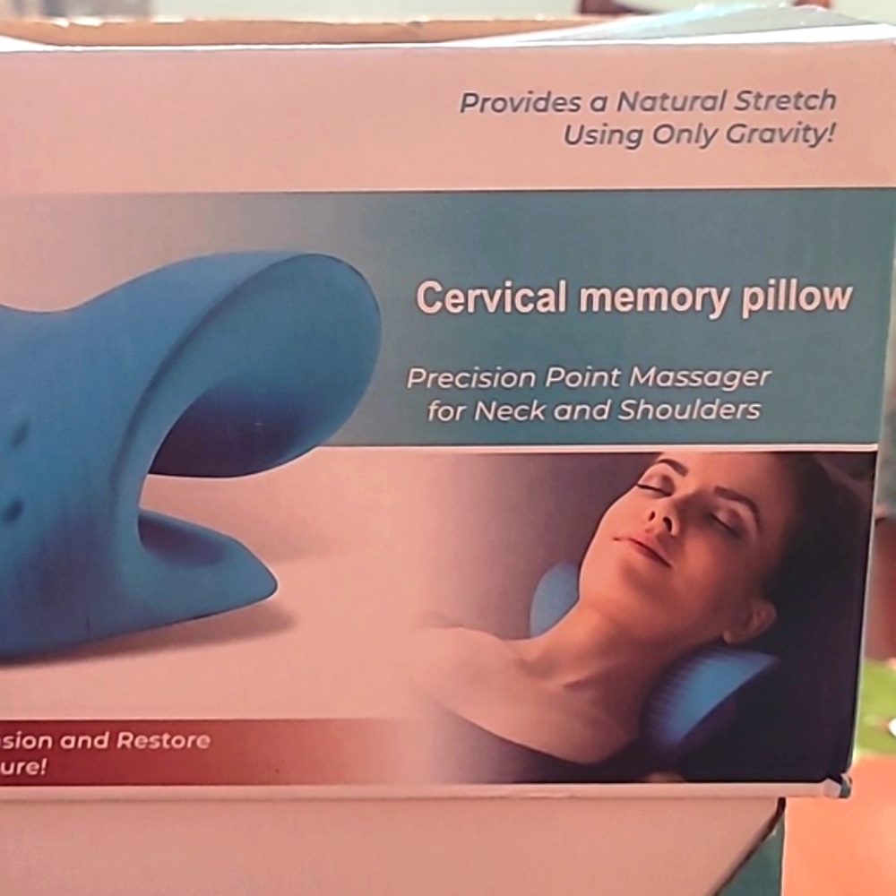 Cervical memory pillow